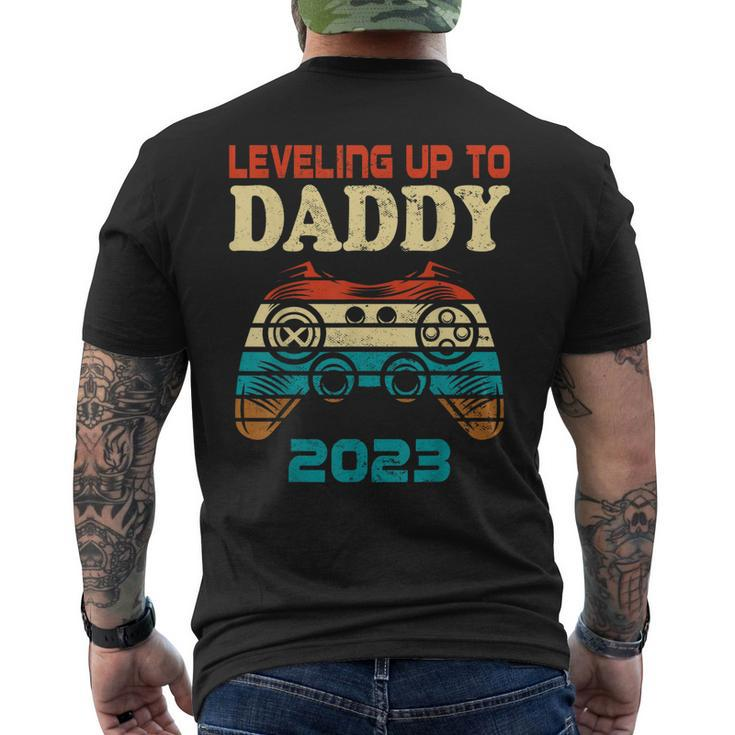 Mens Retro Vintage Leveling Up To Daddy 2023 Promoted To Dad Men's T-shirt Back Print