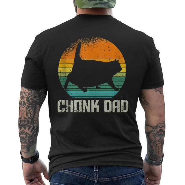 Retro Vintage Style Fat Daddy Cat Meme Chonk Cat Dad V2 Men's T-shirt Back Print