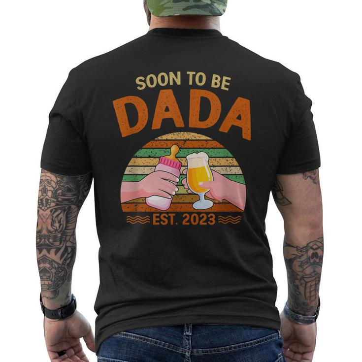 Soon To Be Dada Est 2023 Fathers Day New Dad Vintage Men's T-shirt Back Print