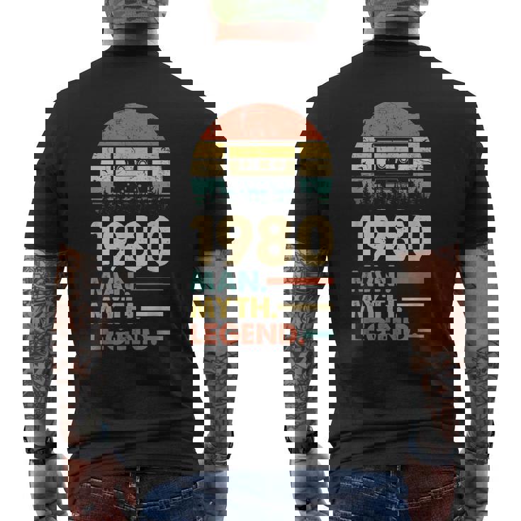 Vintage 1980 Made In 1980 40Th Birthday 40 Years Old Men's Back Print T-shirt