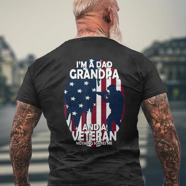 I Am A Dad Grandpa And A Veteran Nothing Scares Me Usa V2 Men's T-shirt Back Print Gifts for Old Men