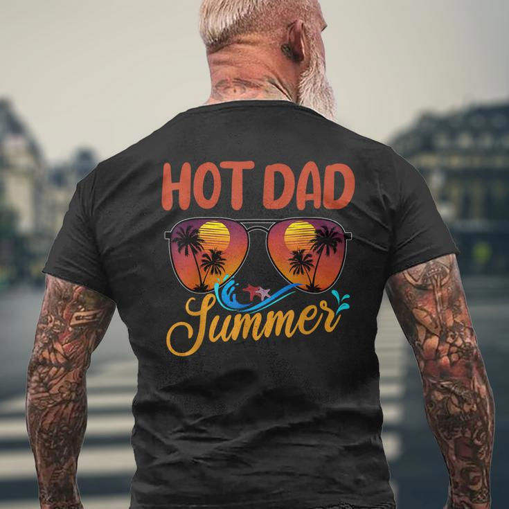 Mens Hot Dad Summer Father Grandpa Vintage Tropical Sunglasses Men's T-shirt Back Print Gifts for Old Men