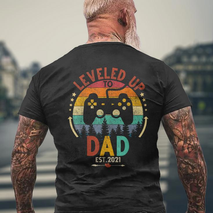 I Leveled Up To Dad Est 2021 Video Gamer Men's T-shirt Back Print Gifts for Old Men