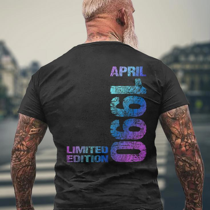 Limited Edition April 1990 33Th Birthday Born 1990 Men's Back Print T-shirt Gifts for Old Men