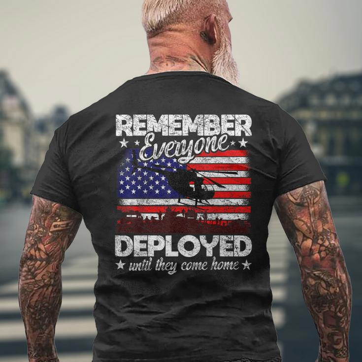 Red Friday Remember Everyone Deployed Army Us Flag Men's Back Print T-shirt Gifts for Old Men