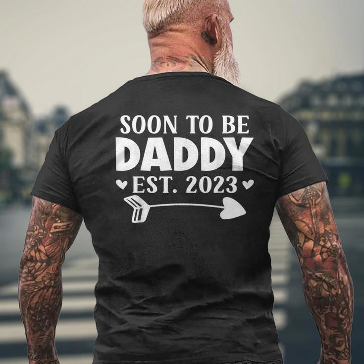 Soon Daddy 2023 Promoted To Dad 2023 Dada Men's Back Print T-shirt Gifts for Old Men