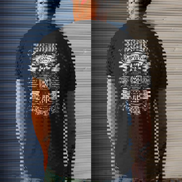 43Rd Birthday Legends Were Born In May 1980 Men's Back Print T-shirt Gifts for Him