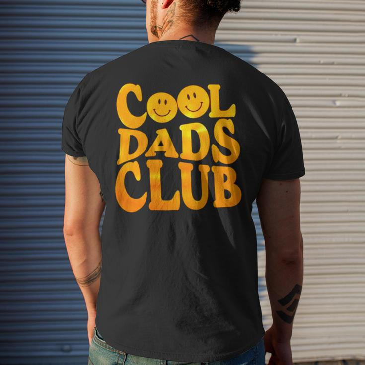 Cool Dads Club Men's Back Print T-shirt Gifts for Him