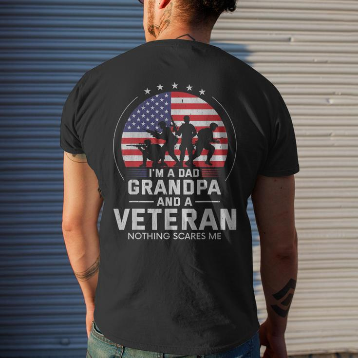 I Am A Dad Grandpa And A Veteran Nothing Scares Me Usa V3 Men's T-shirt Back Print Gifts for Him