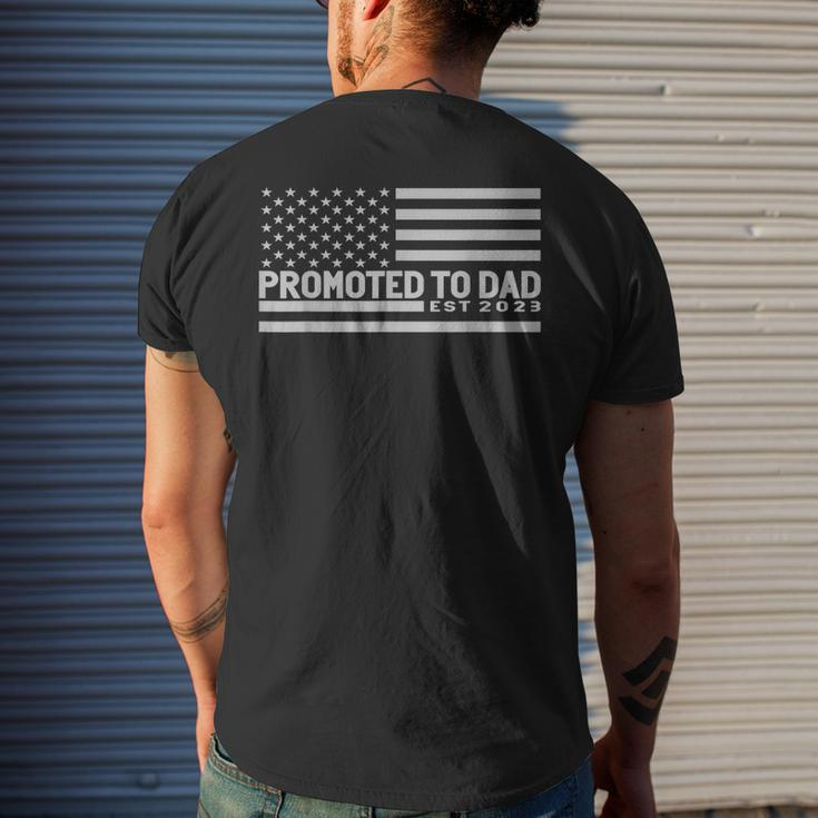 Promoted To Dad 2023 Pregnancy Announcements Mens Back Print T-shirt Gifts for Him