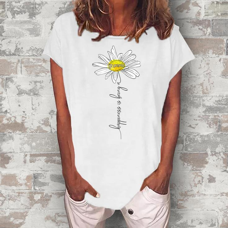 Happiness Is Being A Grammie Daisy  Women's Loosen T-Shirt