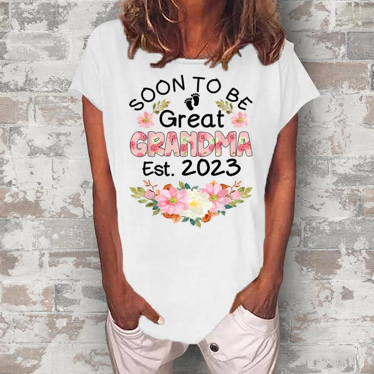 Soon To Be Great Grandma 2023 First Time Grandma Women's Loosen T-Shirt