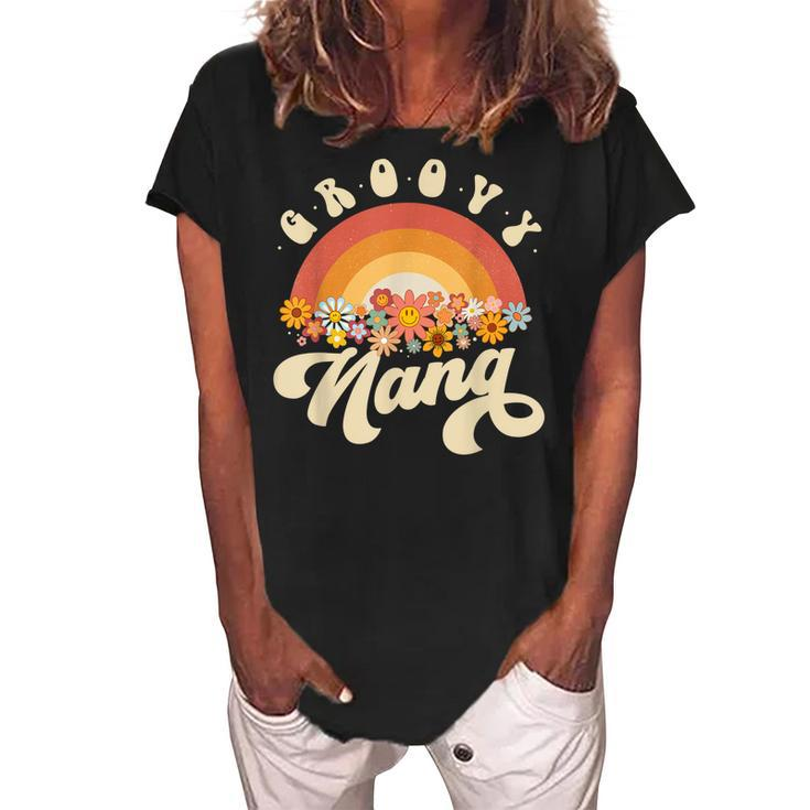 Groovy Nana Retro Rainbow Colorful Flowers Design Grandma Women's Loosen Crew Neck Short Sleeve T-Shirt