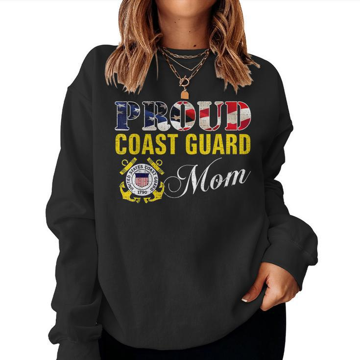 Proud Coast Guard Mom With American Flag For Veteran Day  Women Crewneck Graphic Sweatshirt
