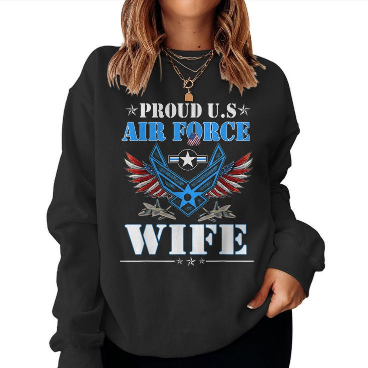 Proud Wife Us Air Force Veteran Day Military Family  Women Crewneck Graphic Sweatshirt