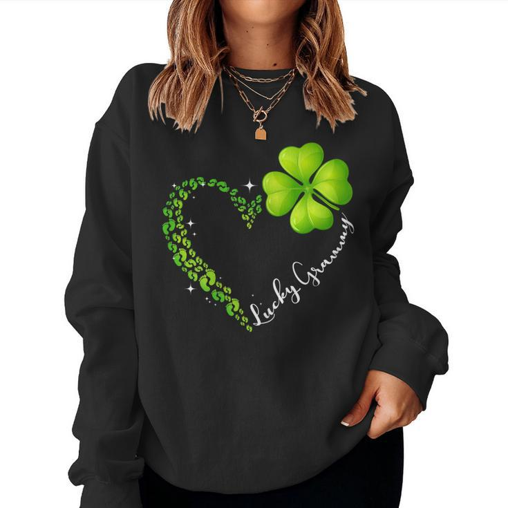 Womens St Patricks Day For Women - Lucky Grammy Heart Women Sweatshirt