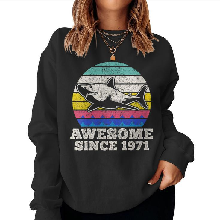 Womens Awesome Since 1971 - 48Th Birthday Gift Vintage Shark Retro Women Crewneck Graphic Sweatshirt