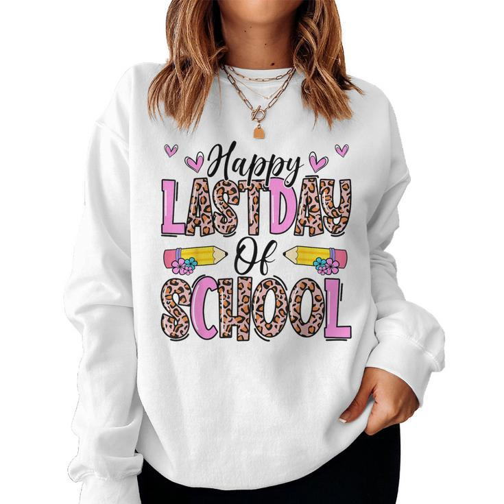 Happy Last Day Of School Leopard Teacher End Of School Year Women Sweatshirt