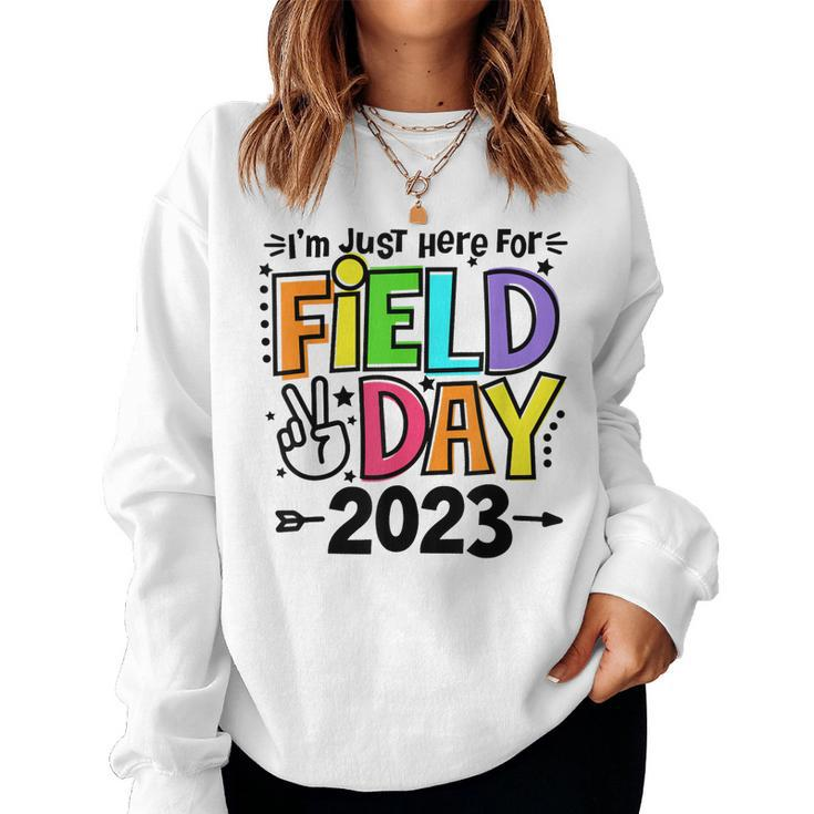 Just Here For Field Day 2023 Peace Sign Teacher Students Women Sweatshirt