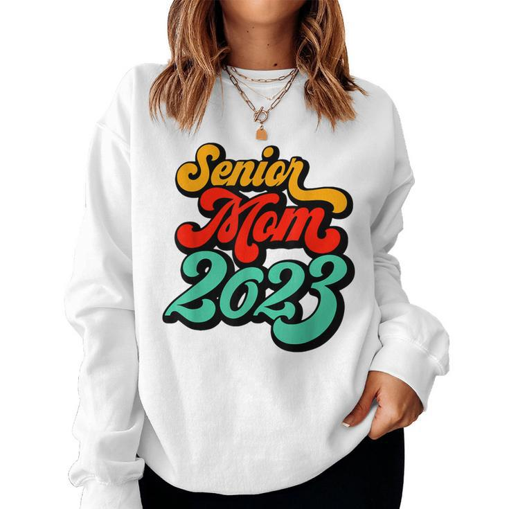 Senior Mom Class Of 2023 Vintage Retro Graduation Women Sweatshirt