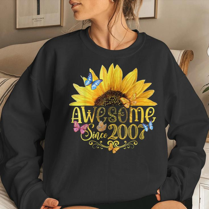 Awesome Since 2007 Sunflower 16Th Birthday Vintage 2007 Women Crewneck Graphic Sweatshirt Gifts for Her