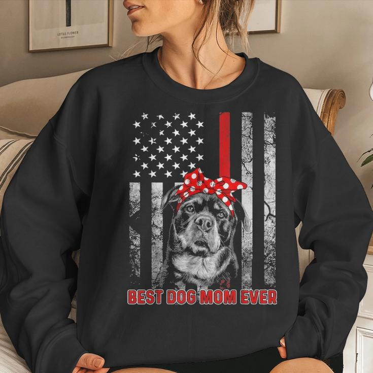 Best Dog Mom Ever Rottweiler Dog Mom Usa Flag Patriotic Women Crewneck Graphic Sweatshirt Gifts for Her
