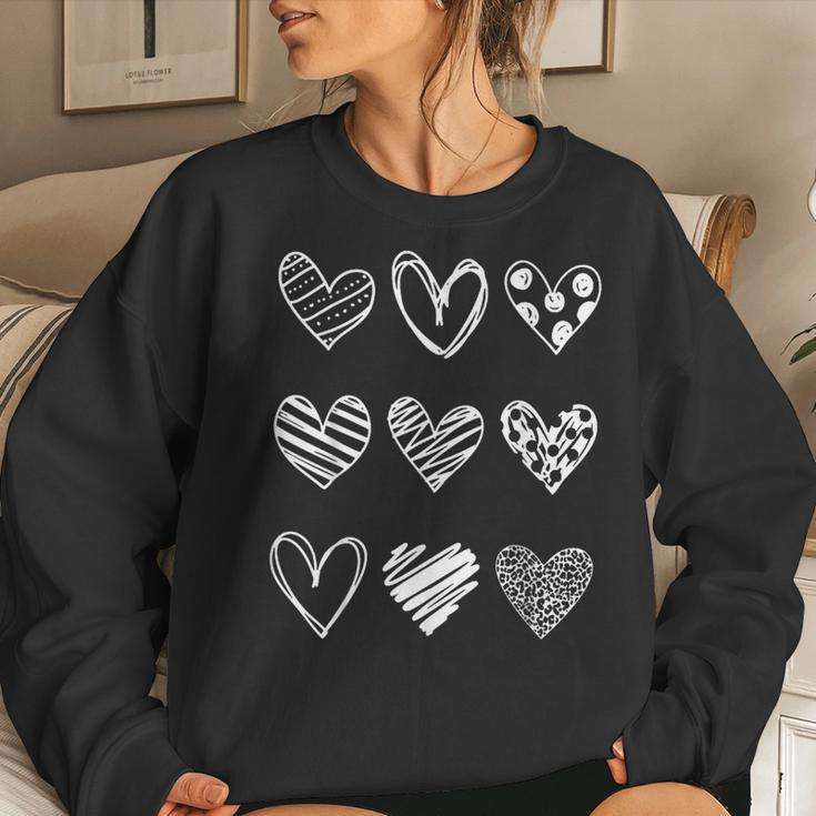 Cute Heart Happy Valentines Day Love Couple Men Women Women Crewneck Graphic Sweatshirt Gifts for Her