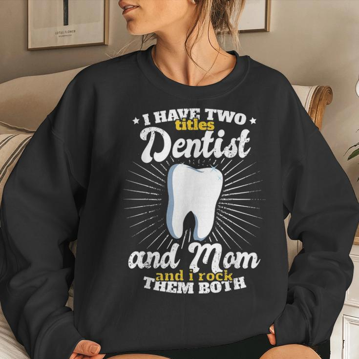 Funny Dentist Mom Vintage Mothers Day Gift Job Title Women Crewneck Graphic Sweatshirt Gifts for Her