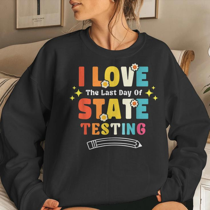 Funny Testing Day I Love State Testing Teacher School Women Crewneck Graphic Sweatshirt Gifts for Her