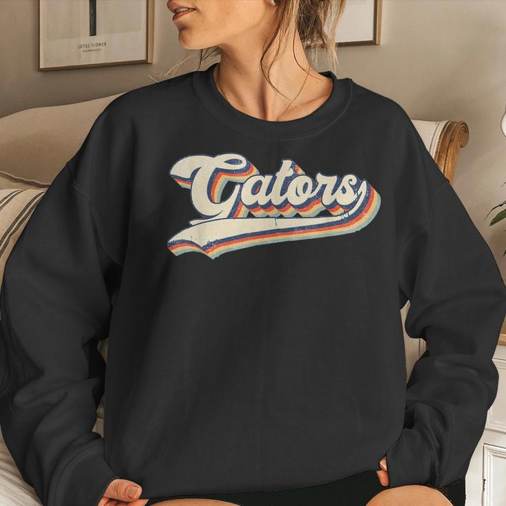 Gators Sports Name Vintage Retro Gift Men Women Boy Girl Women Crewneck Graphic Sweatshirt Gifts for Her
