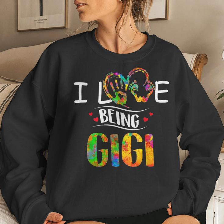 I Love Being A Gigi Art Matching Family Mother Day Women Crewneck Graphic Sweatshirt Gifts for Her