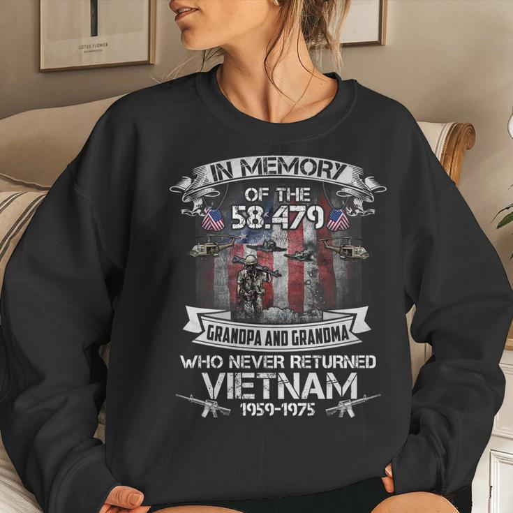 In Memory Of Vietnam Veteran Proud Grandpa And Grandma Women Crewneck Graphic Sweatshirt Gifts for Her