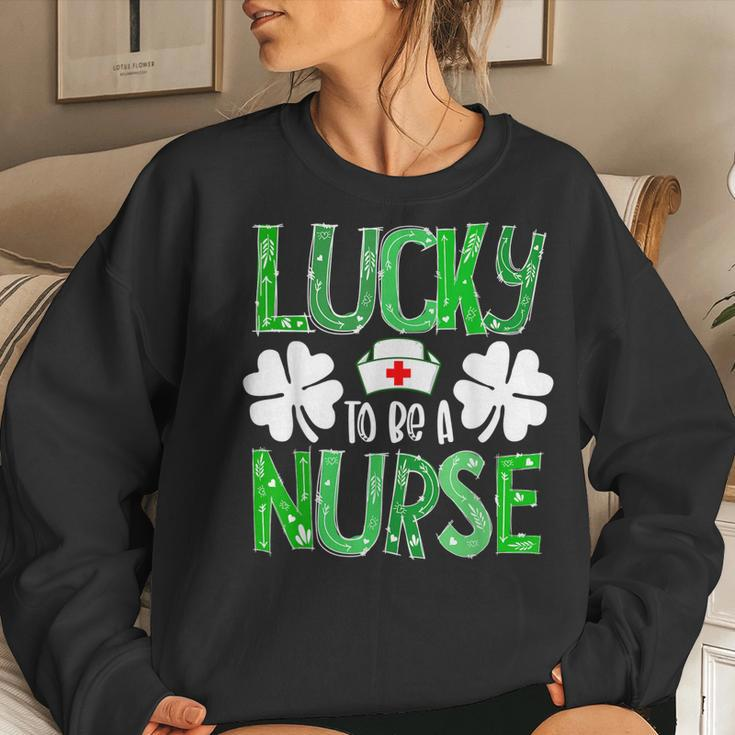 Nurse St Patricks Day Lucky To Be A Nurse Shamrocks Plaid Women Crewneck Graphic Sweatshirt Gifts for Her