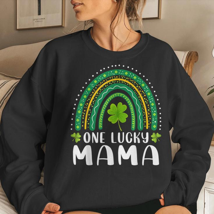 One Lucky Mama Rainbow Saint Patricks Day Lucky Mom Mother Women Crewneck Graphic Sweatshirt Gifts for Her