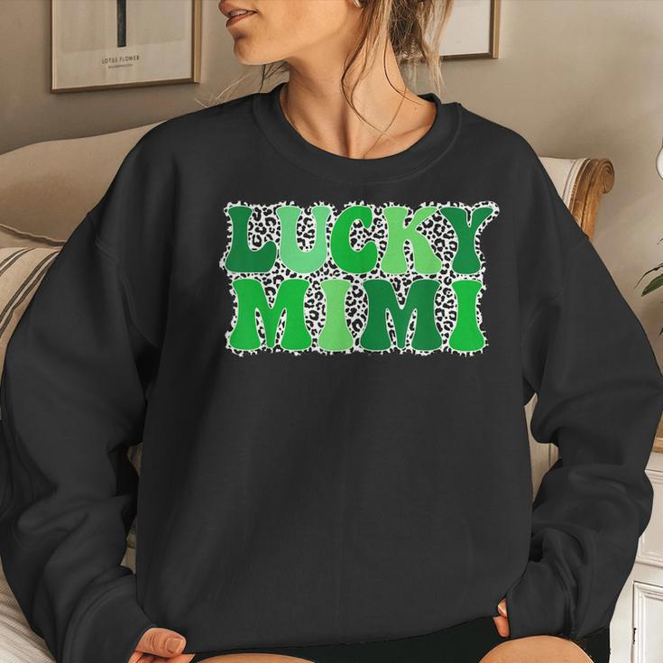 One Lucky Mimi Grandma Retro Vintage St Patricks Day Women Crewneck Graphic Sweatshirt Gifts for Her