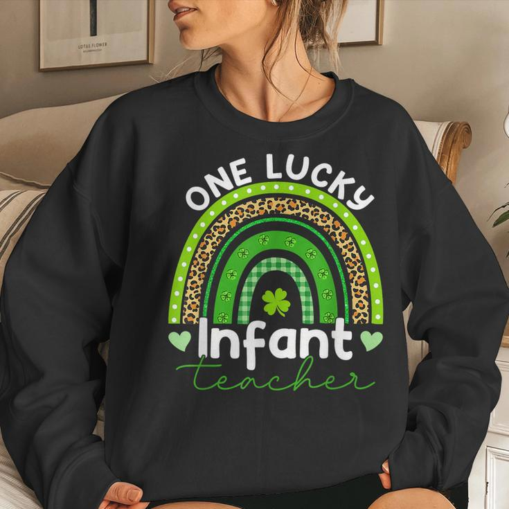 One Lucky Teacher Infant Teacher Rainbow St Patricks Day Women Crewneck Graphic Sweatshirt Gifts for Her
