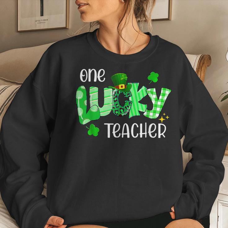 One Lucky Teacher Shamrock Clover Leopard St Patricks Day Women Crewneck Graphic Sweatshirt Gifts for Her