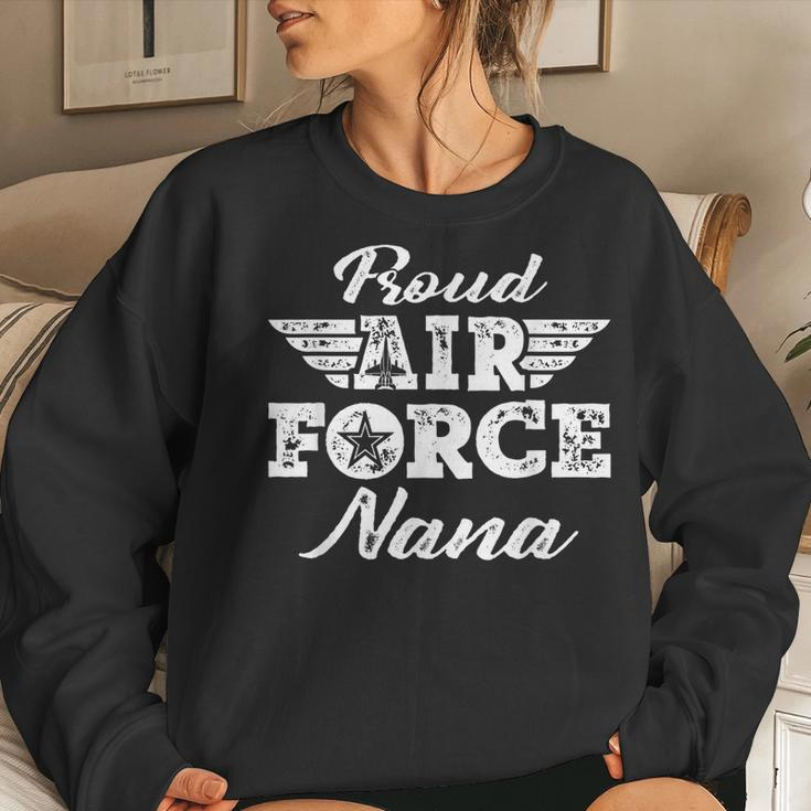 Proud Air Force Nana Pride Military Family Grandmother Gifts Women Crewneck Graphic Sweatshirt Gifts for Her