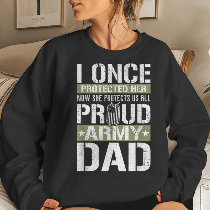 Proud Army Dad Support Military Daughter Women Crewneck Graphic Sweatshirt Gifts for Her