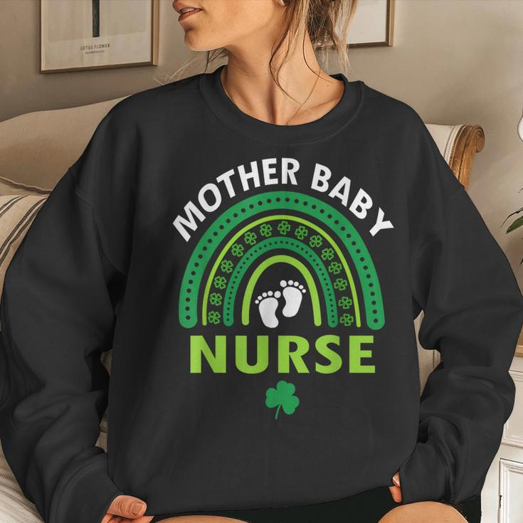 Rainbow Postpartum Mother Baby Nurse St Patricks Day Women Crewneck Graphic Sweatshirt Gifts for Her