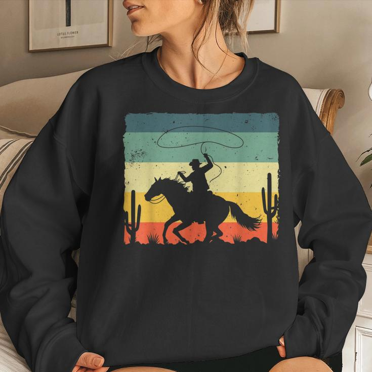 Retro Western Cowboy Design For Men Boys Horse Rider Cowboy Women Crewneck Graphic Sweatshirt Gifts for Her