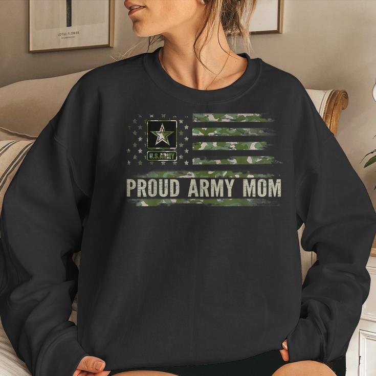 Vintage Proud Army Mom Camo American Flag Veteran Gift Women Crewneck Graphic Sweatshirt Gifts for Her