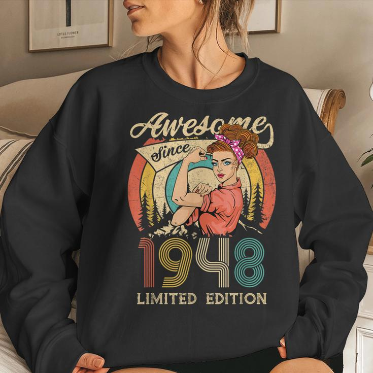 Women 75Th Birthday Gifts Ideas Vintage Retro Best Of 1948 Women Crewneck Graphic Sweatshirt Gifts for Her