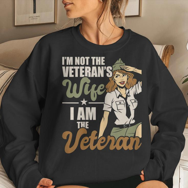 Womens Im Not The Veterans Wife I Am The Veteran Us Army Veteran Women Crewneck Graphic Sweatshirt Gifts for Her