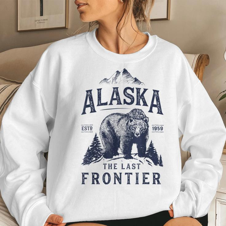 AlaskaThe Last Frontier Bear Home Men Women Gifts Women Crewneck Graphic Sweatshirt Gifts for Her