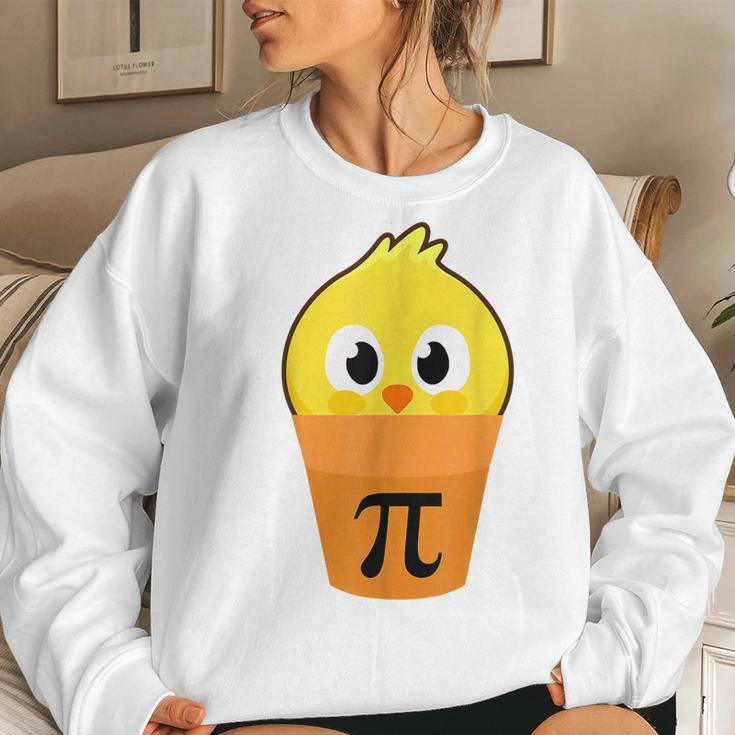 Chicken Pot Pi Math Lover & Pi Day Pie Academic Women Sweatshirt Gifts for Her