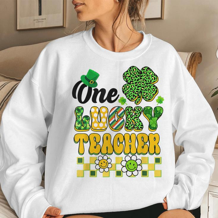 One Lucky Teacher Groovy Shamrock Happy St Patricks Day Women Crewneck Graphic Sweatshirt Gifts for Her