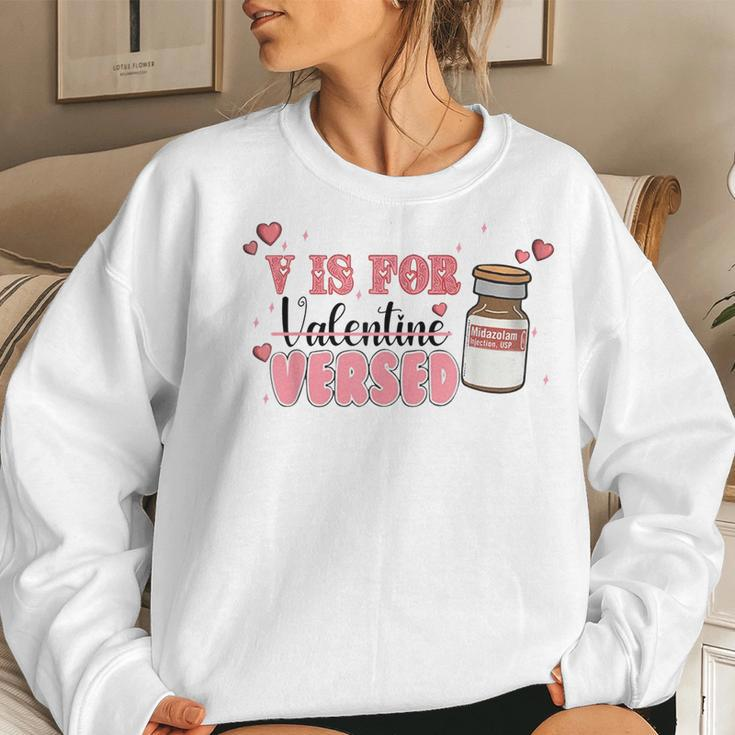 V Is For Versed Funny Pacu Crna Nurse Valentines Day Women Crewneck Graphic Sweatshirt Gifts for Her