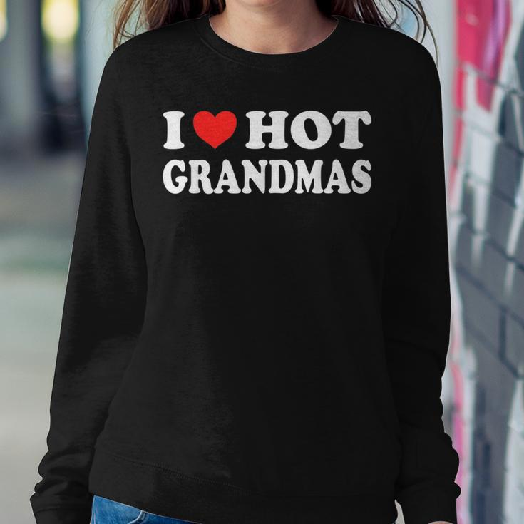 I Love Hot Grandmas Funny 80S Vintage Minimalist Heart Women Crewneck Graphic Sweatshirt Funny Gifts