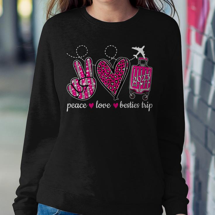 Peace Love Besties Trip 2023 Best Friend Vacation Travel Women Sweatshirt Unique Gifts
